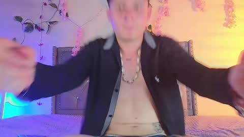 Snapshot of dante_grayy chatting on November 8, 2025, 2:23 am Dantegrayy online show from November 8, 2025, 2:23 am