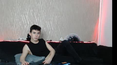 Snapshot of dante_twink__ chatting on January 13, 2026, 1:44 am Dante online show from January 13, 2026, 1:44 am