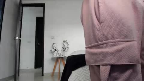 Dante online show from November 5, 2025, 12:27 pm