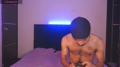 DANTEEGS  online show from May 29, 2026, 4:32 am