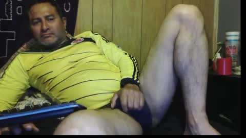 dantehot82 online show from March 27, 2026, 4:07 am