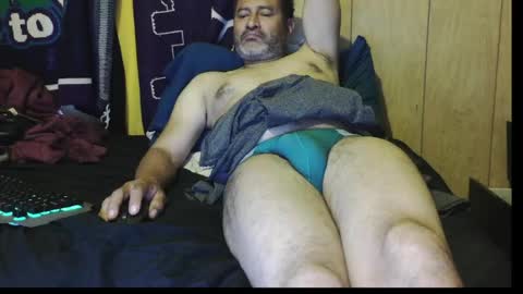 dantehot82 online show from April 7, 2026, 12:38 pm