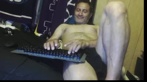 dantehot82 online show from April 16, 2026, 1:17 am