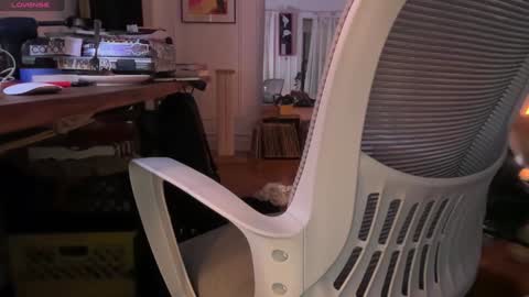 Dante online show from February 7, 2025, 5:10 am