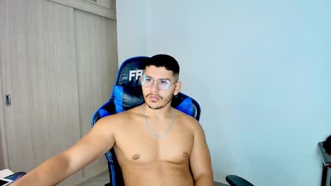 Dantraxx online show from December 22, 2025, 3:03 am