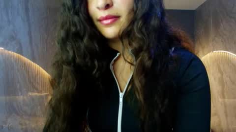 Dany online show from November 11, 2025, 1:44 pm