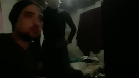 Cami y Dany online show from April 18, 2026, 4:27 am