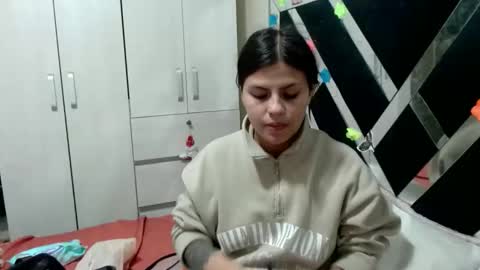 Snapshot of daphne877046 chatting on April 27, 2026, 10:41 pm daphne877046 online show from April 27, 2026, 10:41 pm