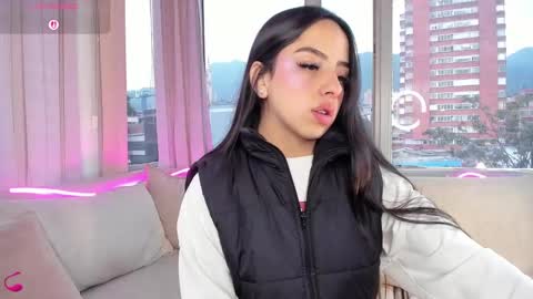 daphne_chers online show from September 29, 2025, 8:46 pm