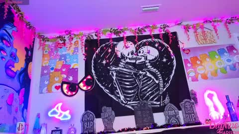 Snapshot of daphnemadison chatting on October 3, 2025, 6:05 pm Daphne Madison online show from October 3, 2025, 6:05 pm