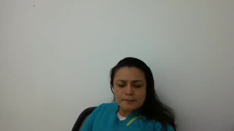 Snapshot of dapnne24 chatting on January 10, 2025, 2:23 pm dapnne online show from January 10, 2025, 2:23 pm