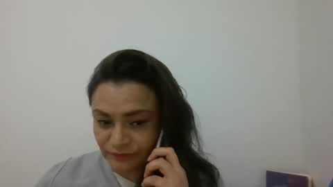 Snapshot of dapnne24 chatting on February 24, 2025, 3:53 pm dapnne online show from February 24, 2025, 3:53 pm