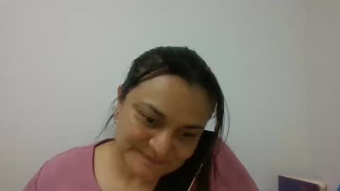 Snapshot of dapnne24 chatting on February 26, 2025, 8:33 pm dapnne online show from February 26, 2025, 8:33 pm