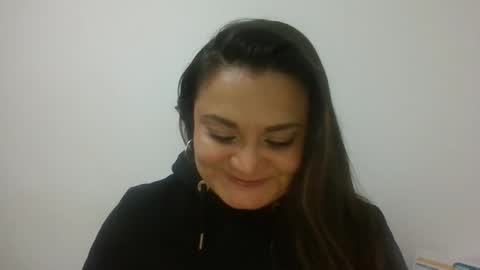 Snapshot of dapnne24 chatting on October 31, 2025, 8:10 pm dapnne online show from October 31, 2025, 8:10 pm