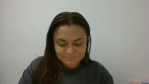 Snapshot of dapnne24 chatting on November 10, 2025, 8:19 pm dapnne online show from November 10, 2025, 8:19 pm