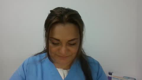 Snapshot of dapnne24 chatting on December 3, 2025, 8:18 pm dapnne online show from December 3, 2025, 8:18 pm