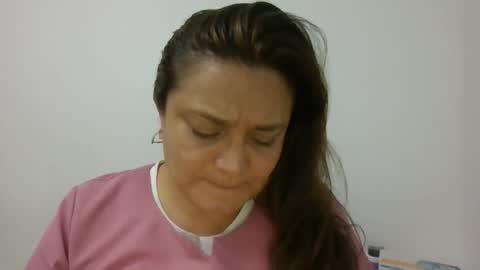 Snapshot of dapnne24 chatting on December 4, 2025, 7:55 pm dapnne online show from December 4, 2025, 7:55 pm