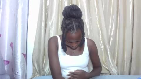 ESTHER online show from October 29, 2025, 7:37 pm