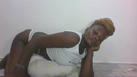 ESTHER online show from June 14, 2026, 4:58 am
