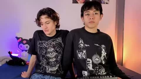 darcy_and_stolas online show from April 16, 2026, 10:01 pm