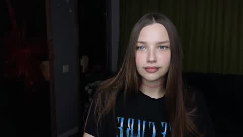 dariaangels online show from March 18, 2026, 12:30 pm