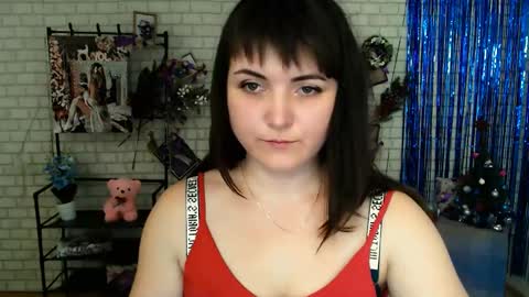 Snapshot of darina_m_ chatting on January 18, 2025, 9:02 am Darina online show from January 18, 2025, 9:02 am