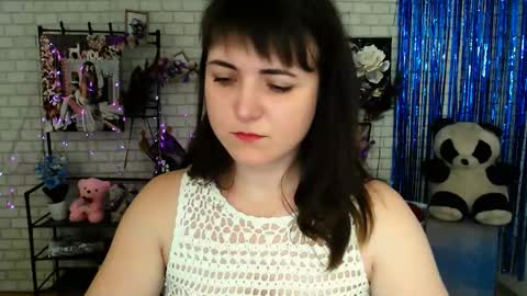 Snapshot of darina_m_ chatting on January 21, 2025, 9:24 am Darina online show from January 21, 2025, 9:24 am
