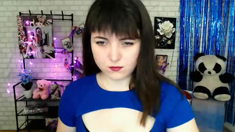 Snapshot of darina_m_ chatting on January 29, 2025, 6:01 am Darina online show from January 29, 2025, 6:01 am