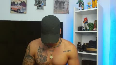 Darius Phoenix  online show from January 5, 2025, 7:07 pm