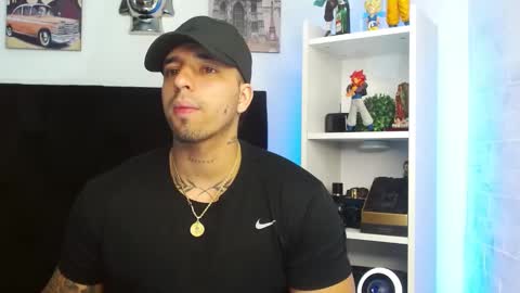 Darius Phoenix  online show from January 12, 2025, 10:33 pm