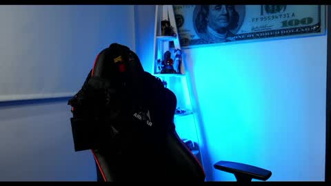 Darius Phoenix  online show from February 10, 2025, 9:25 am