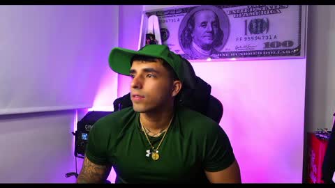 Darius Phoenix  online show from February 12, 2025, 7:55 am