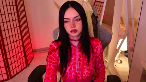 Snapshot of dark_diva chatting on May 22, 2026, 9:31 pm Diva online show from May 22, 2026, 9:31 pm