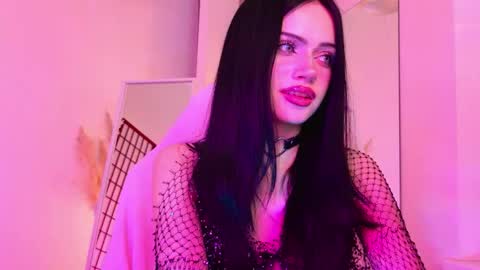 Snapshot of dark_diva chatting on May 28, 2026, 9:12 pm Diva online show from May 28, 2026, 9:12 pm