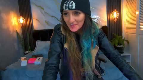 dark_dominika online show from April 9, 2026, 1:05 pm