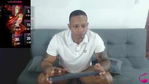 dark_dominion online show from November 1, 2025, 4:31 pm