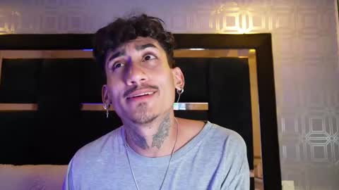 Sr. Eros online show from March 20, 2026, 4:06 am