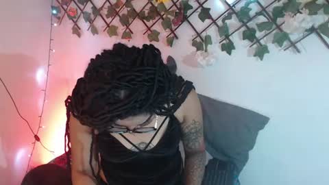 dark_flama online show from July 3, 2026, 4:08 am