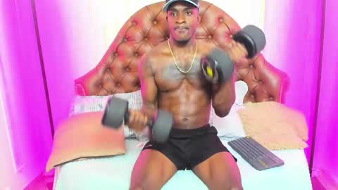 dark_king01 online show from February 6, 2026, 6:00 pm