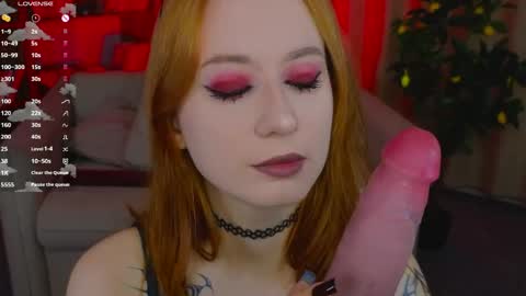 Lola online show from April 17, 2026, 2:14 am