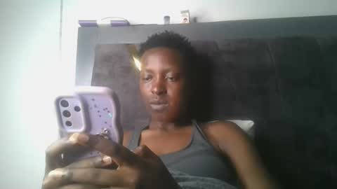 Snapshot of dark_mellanin chatting on May 31, 2026, 8:43 am dark_mellanin online show from May 31, 2026, 8:43 am