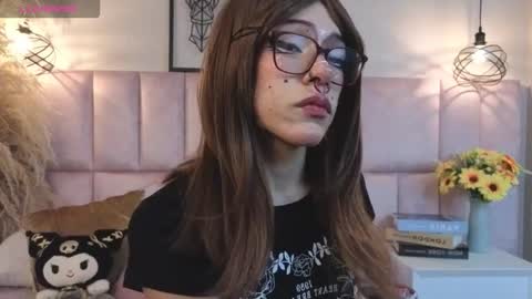 Nina online show from February 8, 2026, 12:41 pm