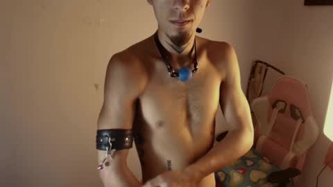 Snapshot of dark_rosse1 chatting on February 10, 2026, 12:15 am rosse online show from February 10, 2026, 12:15 am