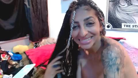 Snapshot of dark_temptation77 chatting on October 1, 2025, 7:53 pm dark_temptation77 online show from October 1, 2025, 7:53 pm