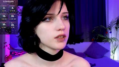 Snapshot of dark_vamp_ chatting on December 26, 2024, 12:03 am Vamp  online show from December 26, 2024, 12:03 am