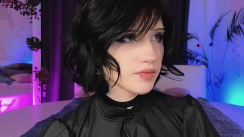 Snapshot of dark_vamp_ chatting on January 15, 2025, 10:49 am Vamp  online show from January 15, 2025, 10:49 am