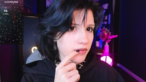 Snapshot of dark_vamp_ chatting on January 31, 2025, 2:58 am Vamp  online show from January 31, 2025, 2:58 am