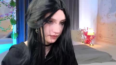 Snapshot of dark_vamp_ chatting on March 4, 2025, 7:22 pm Vamp  online show from March 4, 2025, 7:22 pm