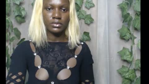 Snapshot of darkchocoxx chatting on September 16, 2025, 9:05 pm sexygal online show from September 16, 2025, 9:05 pm