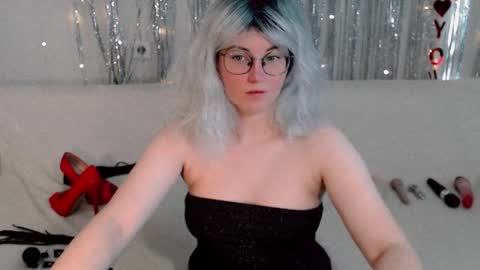 Snapshot of darkheto chatting on September 12, 2025, 6:02 am Kelly online show from September 12, 2025, 6:02 am